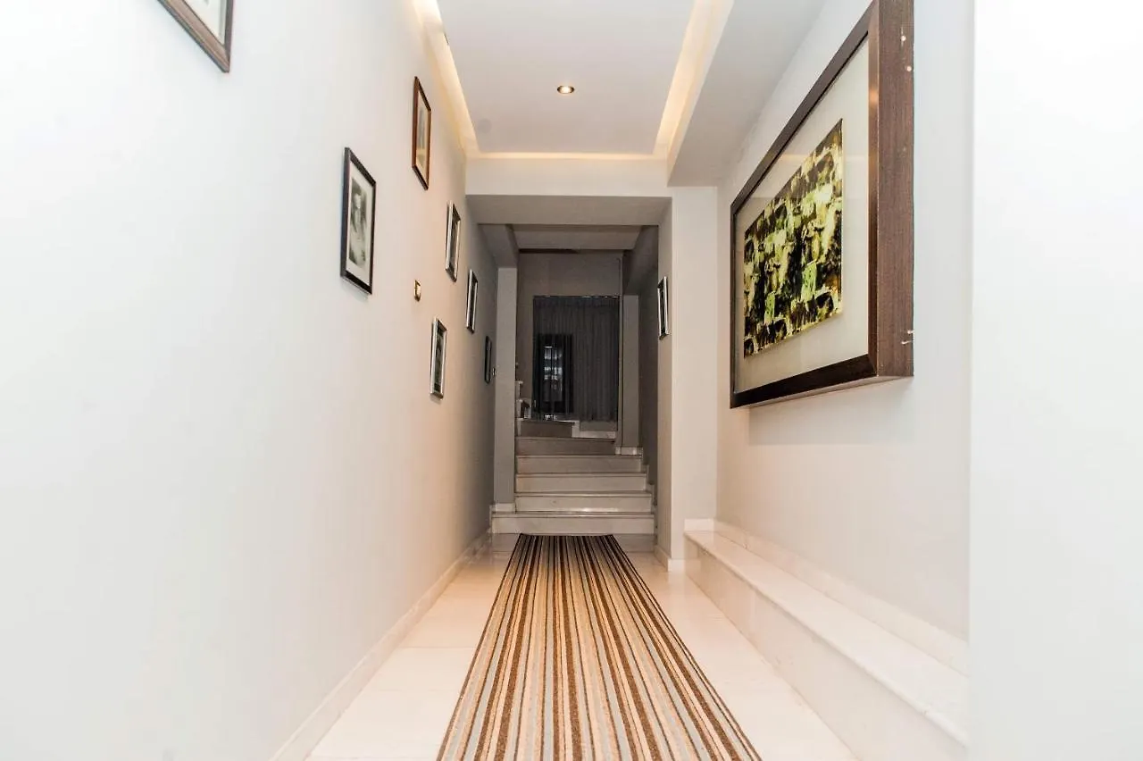 Guest House People Korce